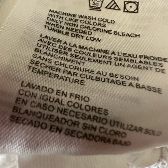 New Balance Lightning Dry Racerback Sports Bra - Picture 2 of 5